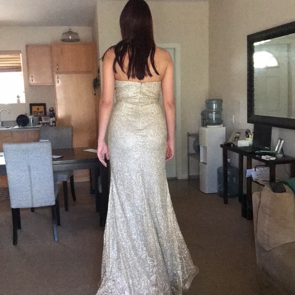 Brand new Prom Dress - Picture 3 of 8
